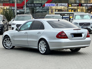 Mercedes E-Class foto 3