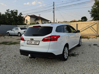 Ford Focus foto 6