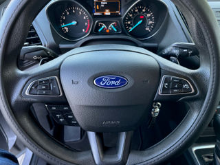 Ford Escape foto 13