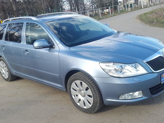 Skoda Octavia foto 3