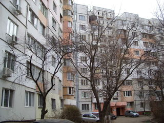 Se dă în chirie apartament cu o odaie în centrul Chișinăului! foto 7