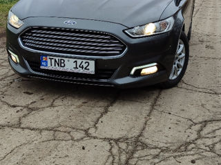 Ford Mondeo foto 4