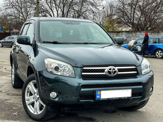 Toyota Rav 4 foto 6