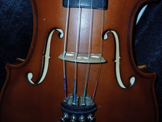 Vând vioară ( accept mesaje în privat ) foto 3