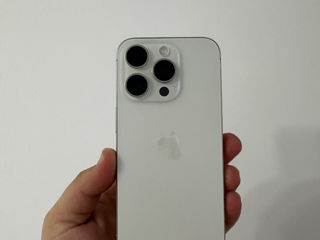 Vind iPhone 15 Pro 256Gb White Titanium - Nou - Garantie 1 An