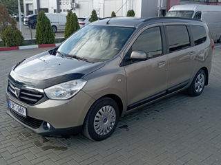 Dacia Lodgy