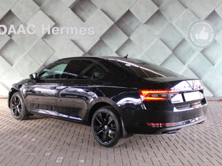 Skoda Superb foto 6