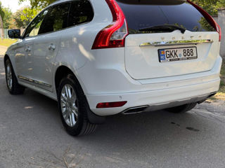 Volvo XC60 foto 4