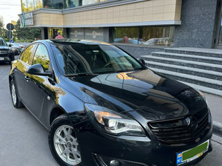 Opel Insignia foto 2