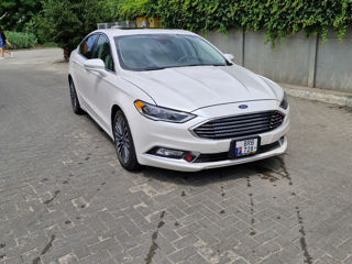 Ford Fusion foto 5