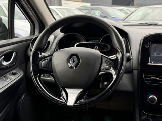 Renault Clio foto 8