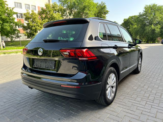 Volkswagen Tiguan foto 5