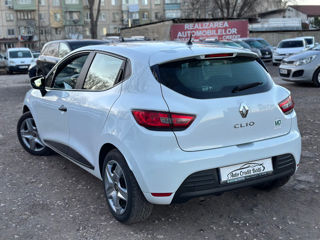 Renault Clio foto 4