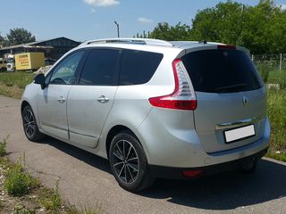 Renault Grand Scenic foto 8