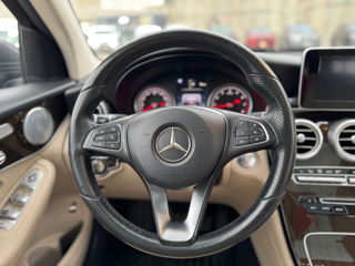 Mercedes GLC foto 9