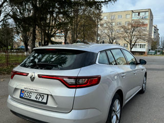 Renault Megane foto 4