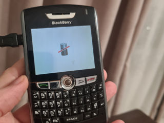 Blackberry 8800 si bolt 9900. 250 lei ambele. foto 2