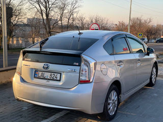 Toyota Prius foto 2