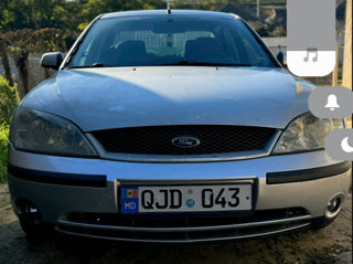 Ford Mondeo foto 2