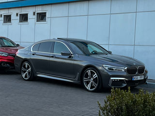 BMW 7 Series foto 1