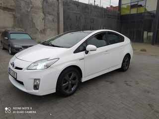 Toyota Prius foto 3