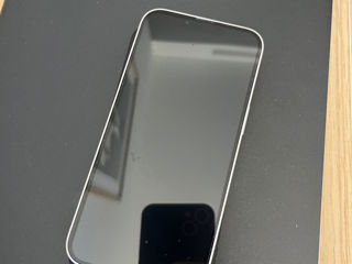 iPhone 13 128 gb foto 2