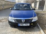 Dacia Logan foto 2