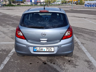 Opel Corsa foto 4