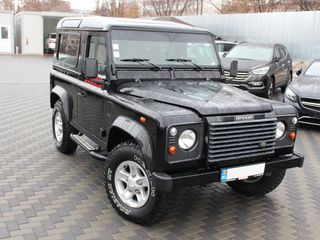 Land Rover Defender foto 2