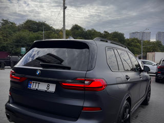 BMW X7 foto 2