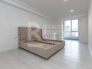 Apartament cu 2 camere, 76 m², Botanica, Chișinău foto 4