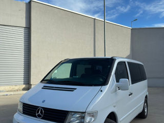 Mercedes V-Class foto 8