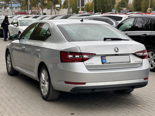 Skoda Superb foto 5