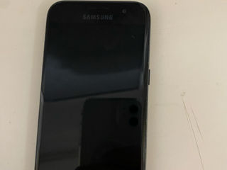 Продам Samsung A3 2017 2/16Gb foto 2