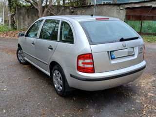 Skoda Fabia foto 4