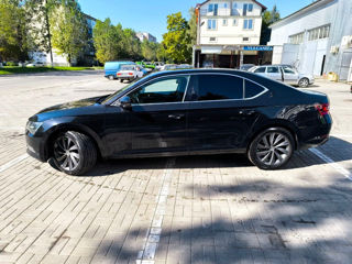 Skoda Superb foto 3