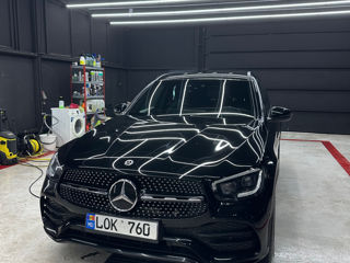 Mercedes GLC foto 2