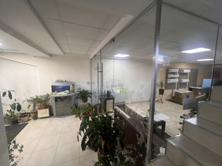 Chirie oficiu / spatiu comercial amplasat pe str. Ion Creangă foto 10