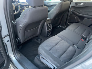 Ford Kuga фото 6