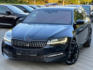 Skoda Superb foto 3