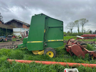 Pres John Deere 550 foto 2