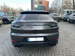 Porsche Cayenne Coupe foto 5