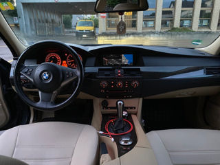 BMW 5 Series foto 6