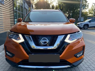 Nissan X-Trail foto 2