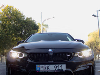 BMW M4 foto 3