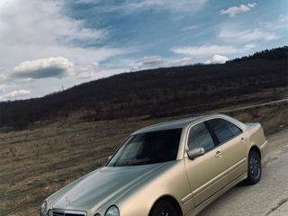 Mercedes E Класс