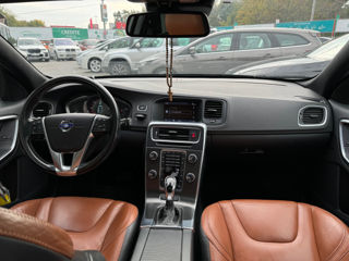 Volvo V60 foto 10