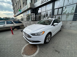 Ford Fusion foto 6