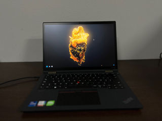 Laptop Lenovo ThinkPad X13 Yoga - Performant și Comod foto 4