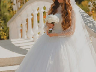 Сдаю в аренду свадебное платье! foto 4
